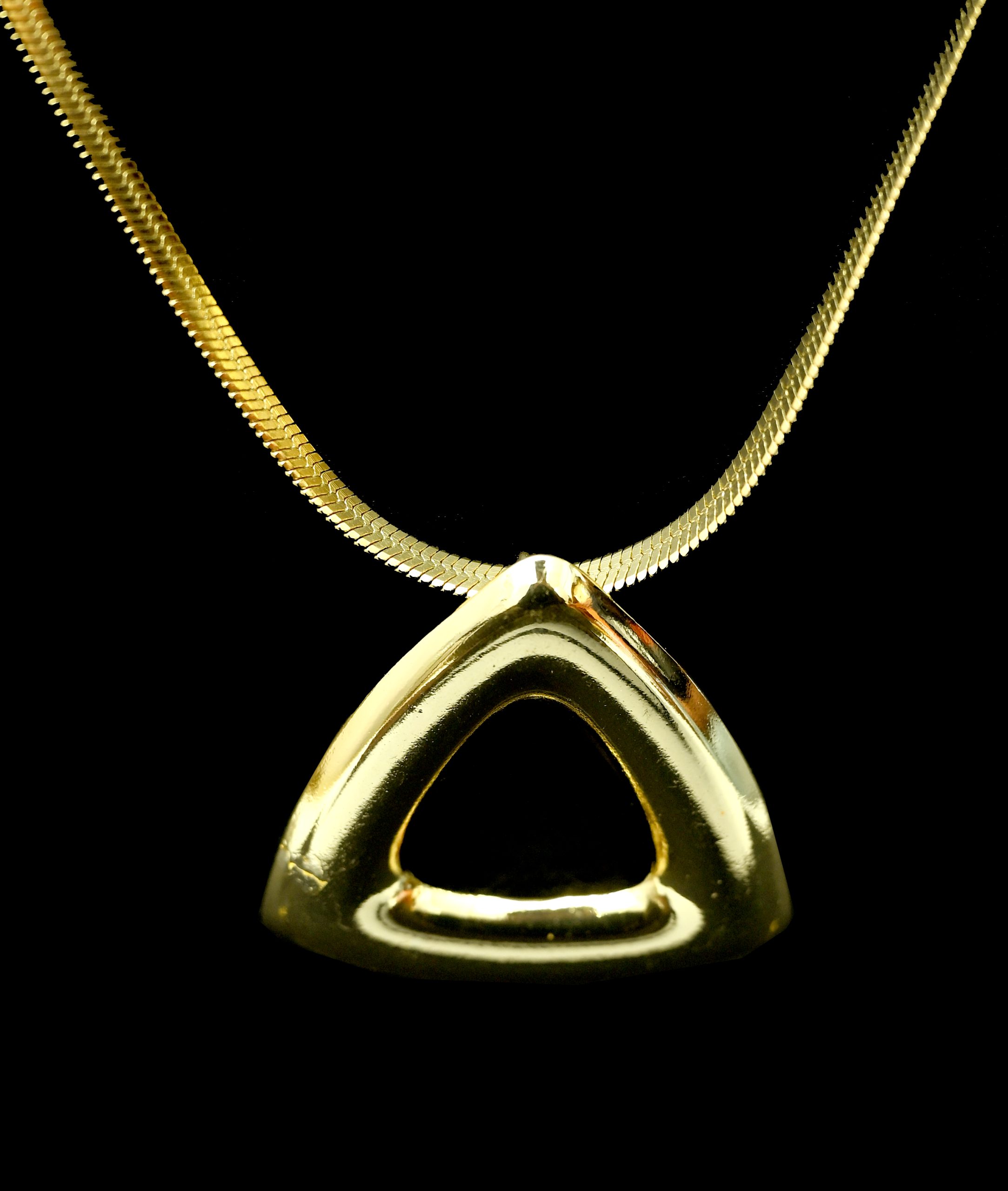 golden-tria-statement-necklace