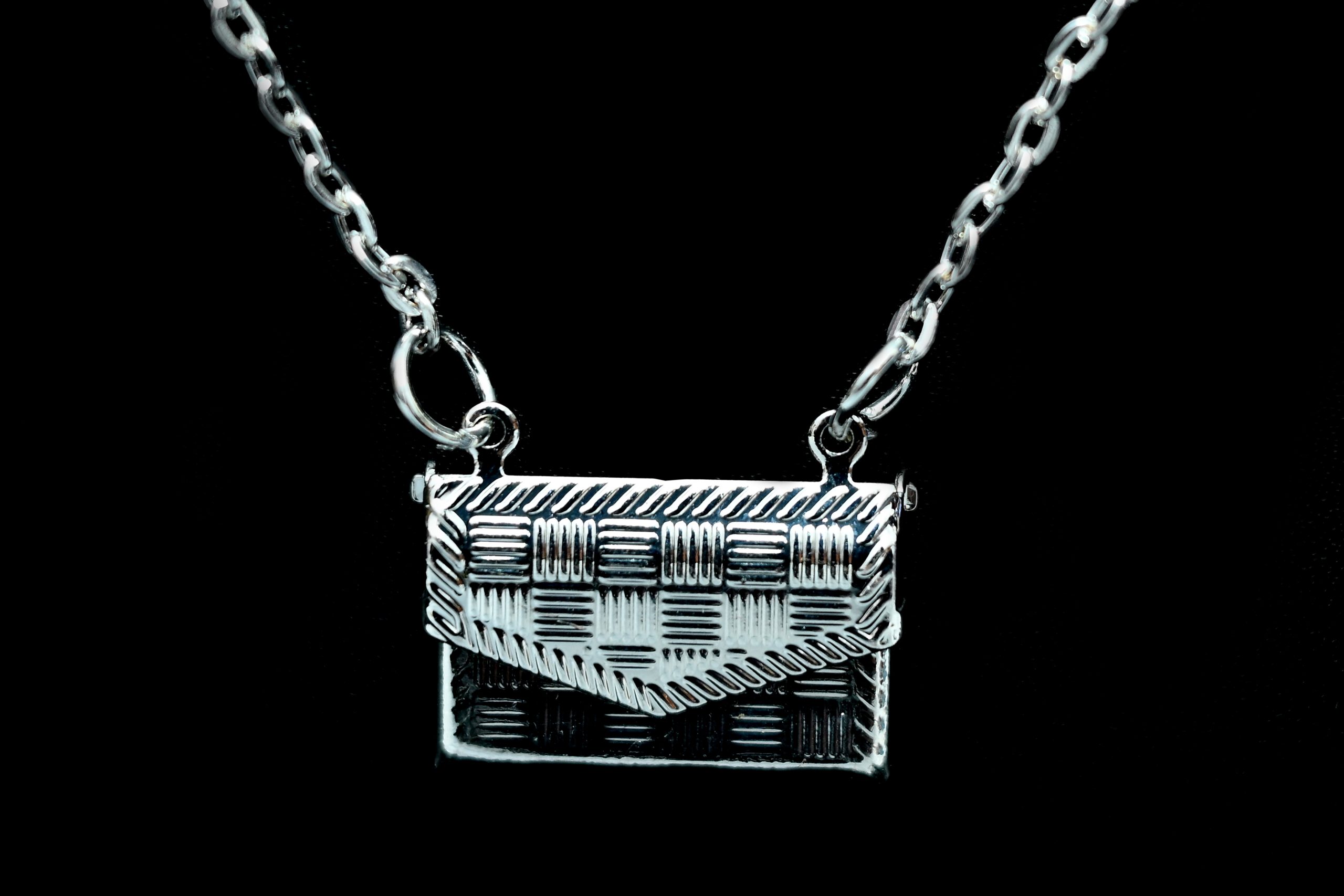 letter-of-love-chain