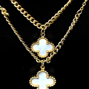 ivory-clover-elegance-necklace