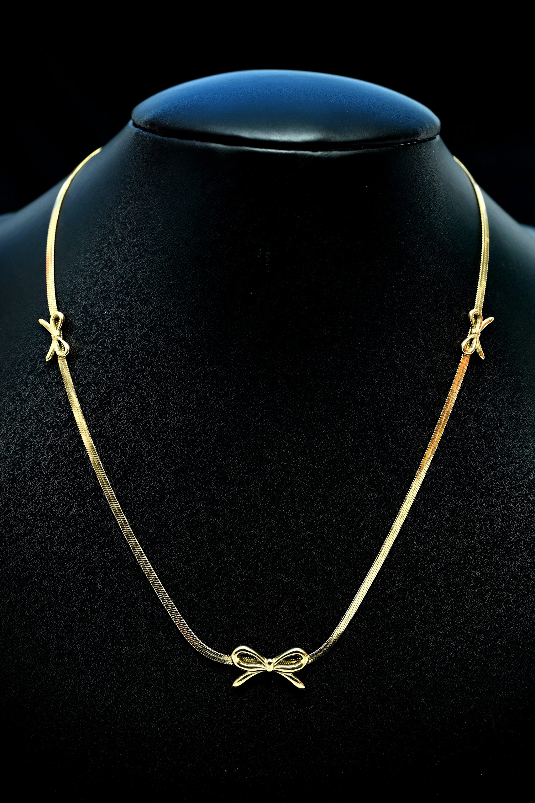 ribbon-elegance-necklace-set