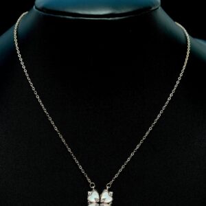 opulent-chain-pendant-necklace