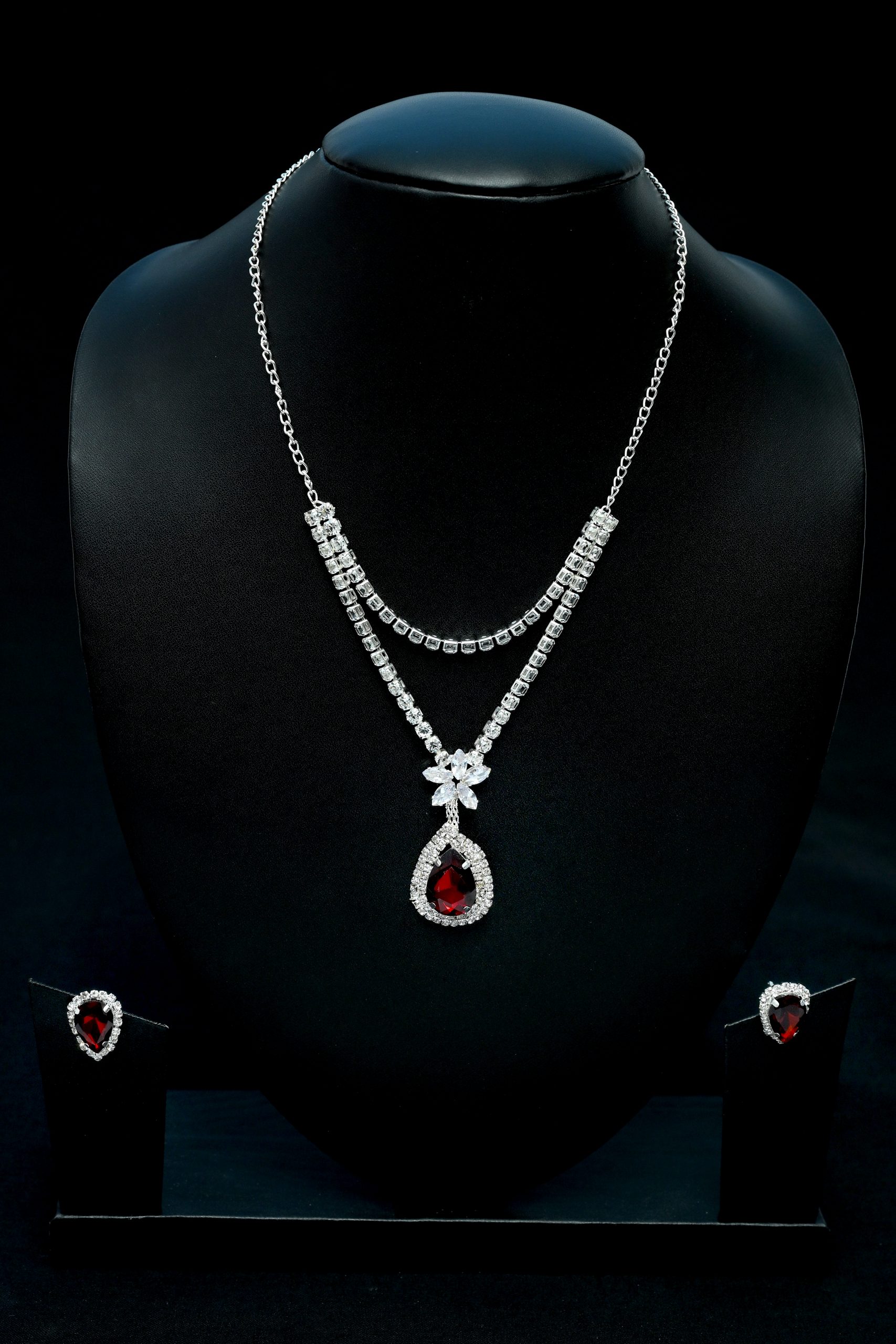 crimson-grace-necklace-set