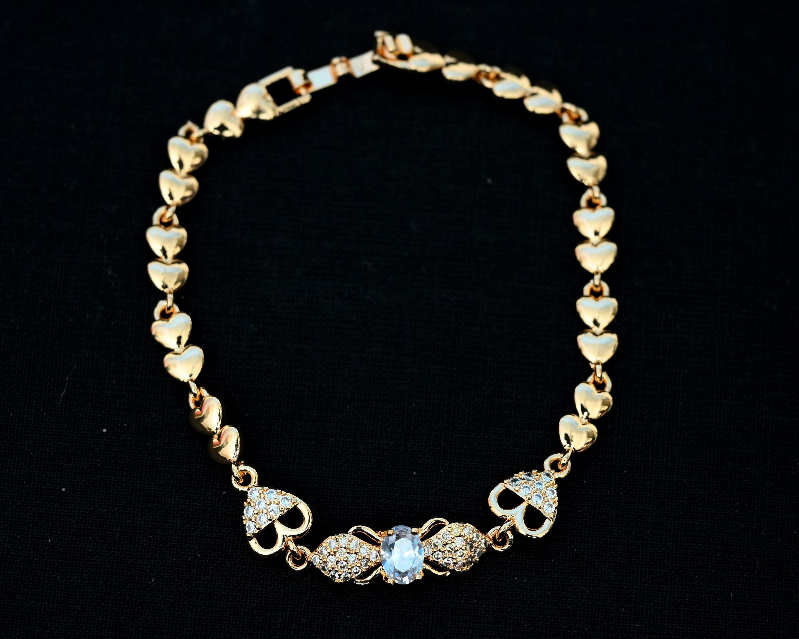 Love-Heart-Bracelet