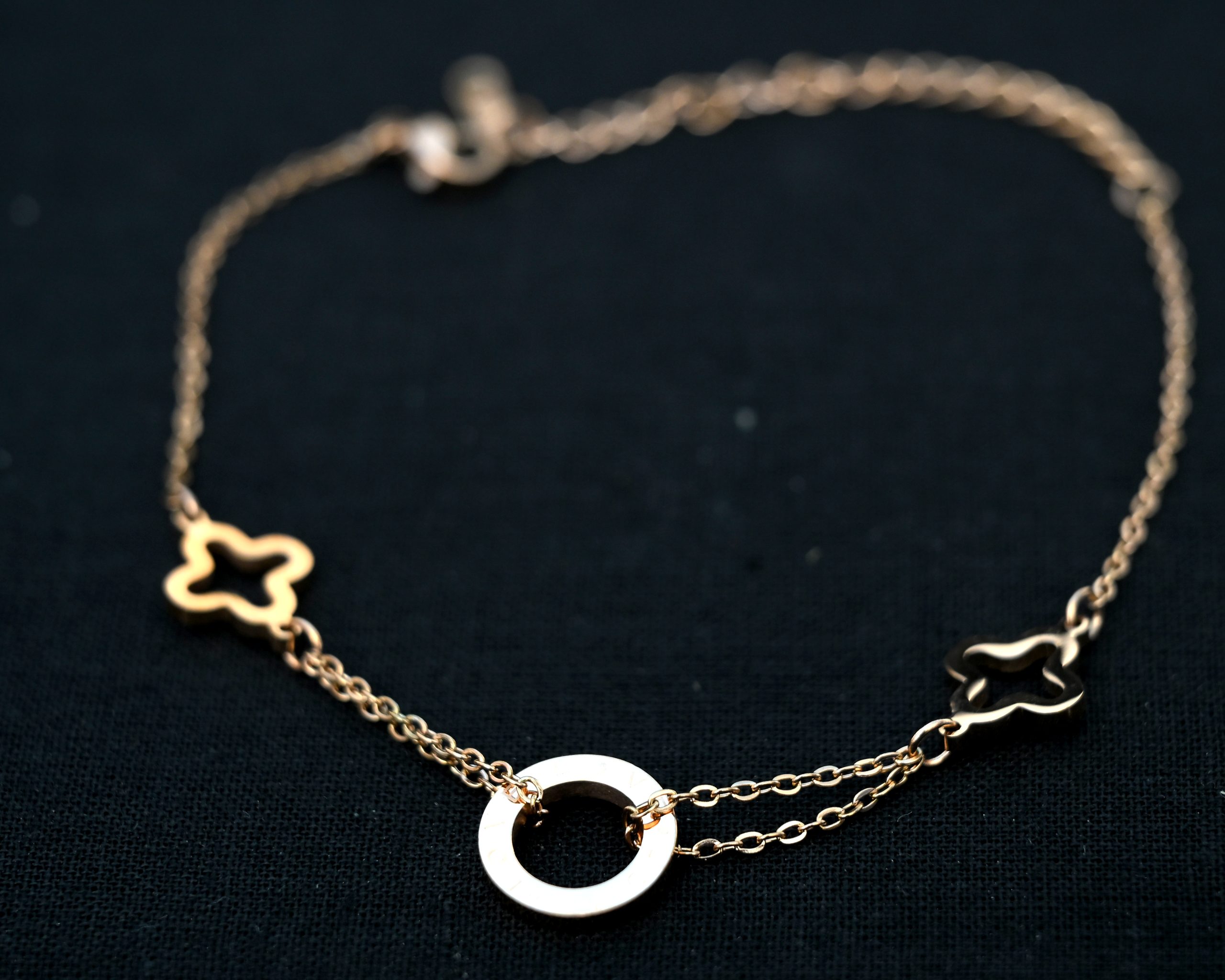 Dream-Loop-Bracelet