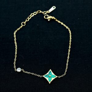 emerald-star-bracelet
