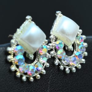 pearl-stone-stud