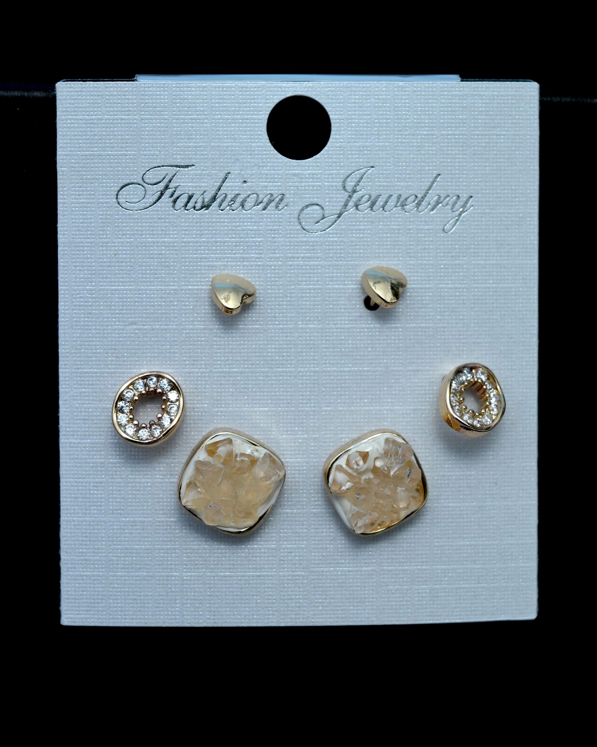 golden-aura-stud-set